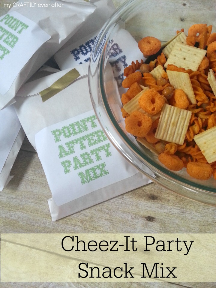 Cheez-It Party Snack Mix - This is perfect combination of cheesy, crunchy goodness!