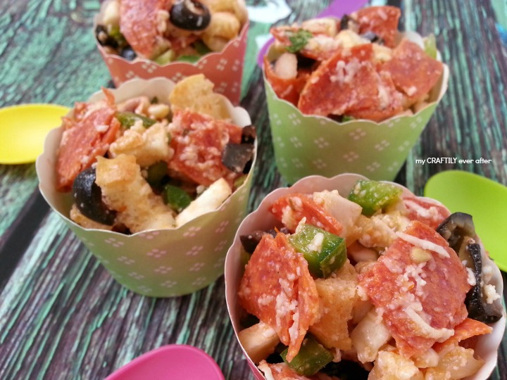 supreme pizza salad in individual serving cups #pepitup #ad